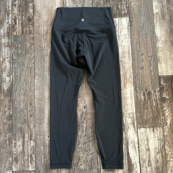 LULULEMON GREY LEGGINGS, SIZE 6 - Picture 4 of 10